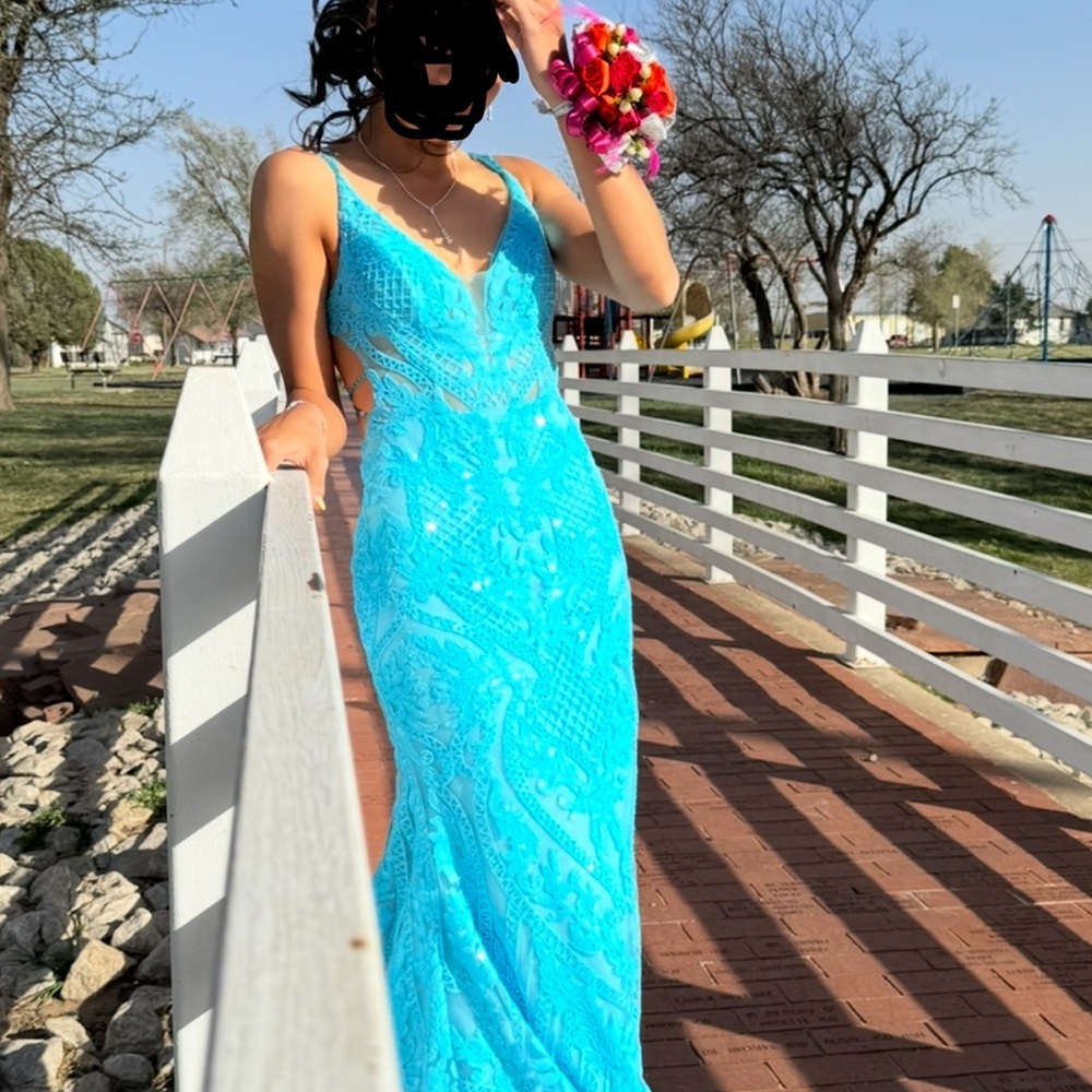 L.A. Colors Blue Spaghetti Strap V-Neck Prom Gown
